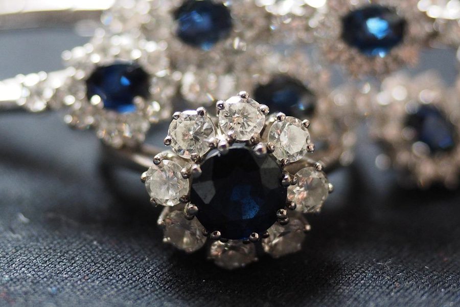 Jewelry Store In Pensacola, Fl: Reasons Jewelry Make A Perfect Gift?